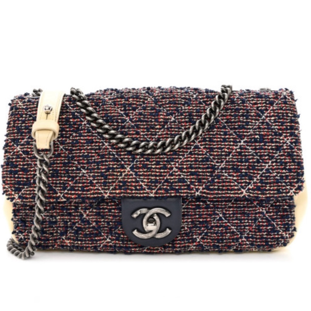 Authentic CHANEL Tweed Flap bag.